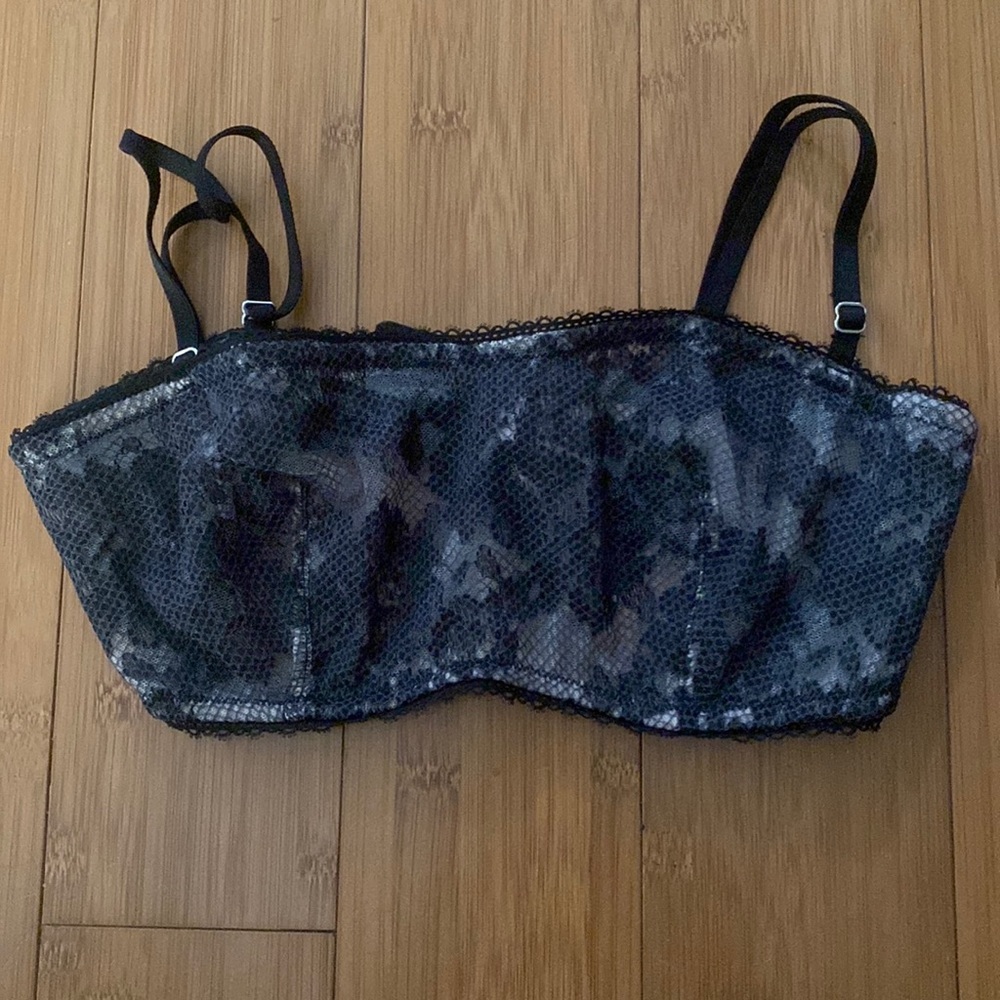 Victoria Secret Black Lacy Underwire Bra